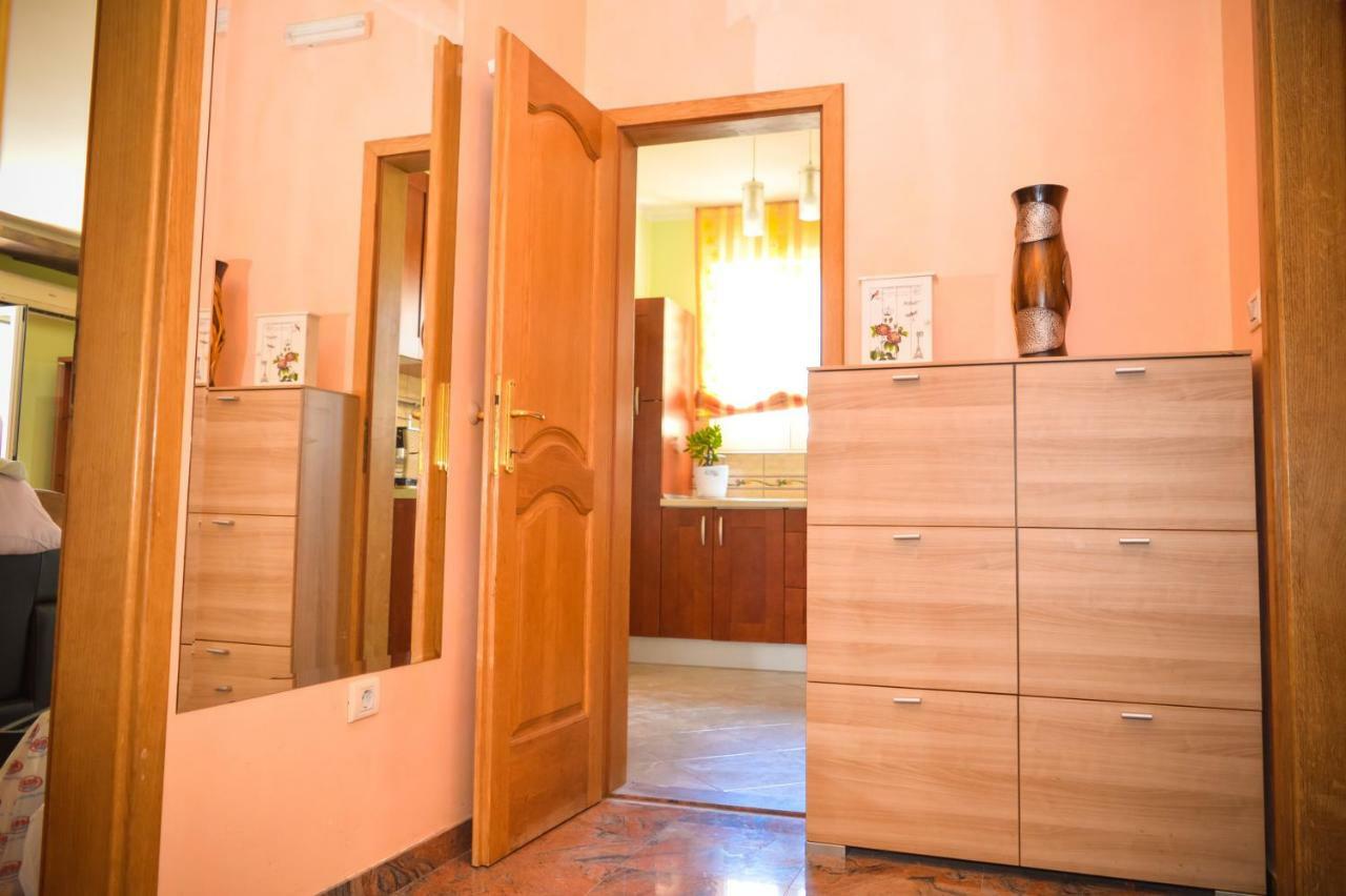 Apartment Amai Budva